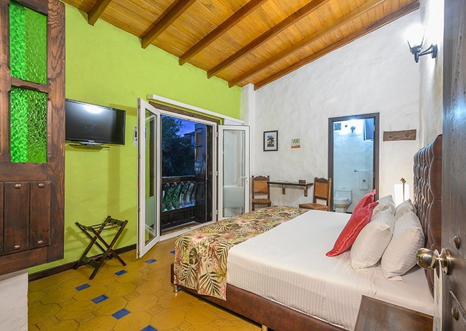 Habitación superior con balcón Hotel Salento Real Eje Cafetero Quindío Habitación superior con balcón Hotel Salento Real Eje Cafetero Quindío