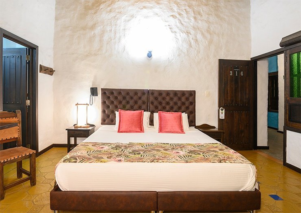 Habitación superior con balcón Hotel Salento Real Eje Cafetero Quindío Habitación superior con balcón Hotel Salento Real Eje Cafetero Quindío