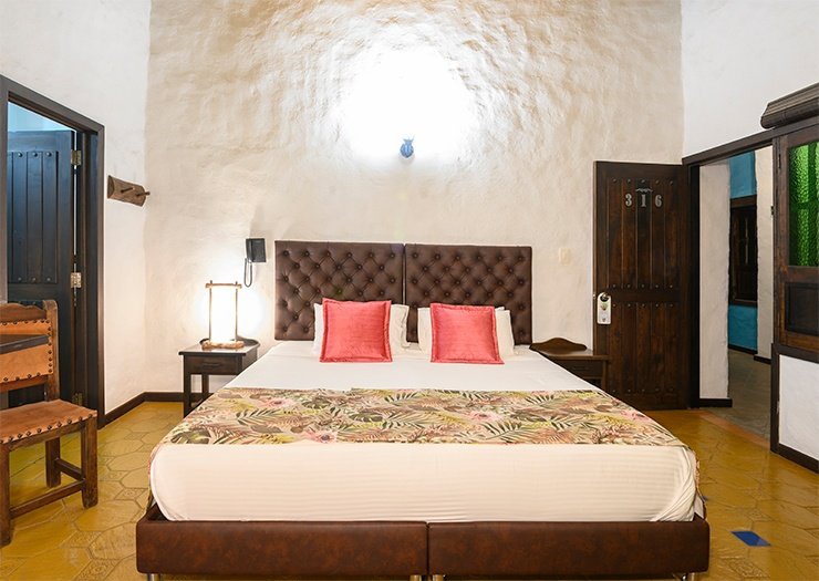 Habitación superior con balcón Hotel Salento Real Eje Cafetero Quindío Habitación superior con balcón Hotel Salento Real Eje Cafetero Quindío
