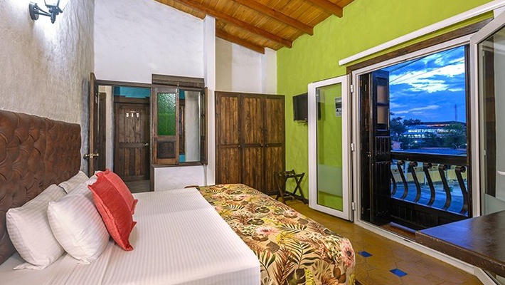 Habitación superior con balcón Hotel Salento Real Eje Cafetero Quindío Habitación superior con balcón Hotel Salento Real Eje Cafetero Quindío